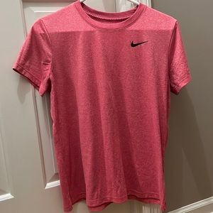 women’s nike running shirt